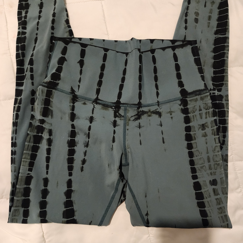 Tie-Dye Patterned Leggings